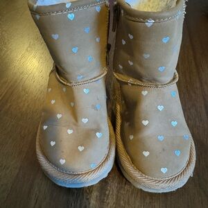 Baby GAP size 8 girls Sherpa  Boots